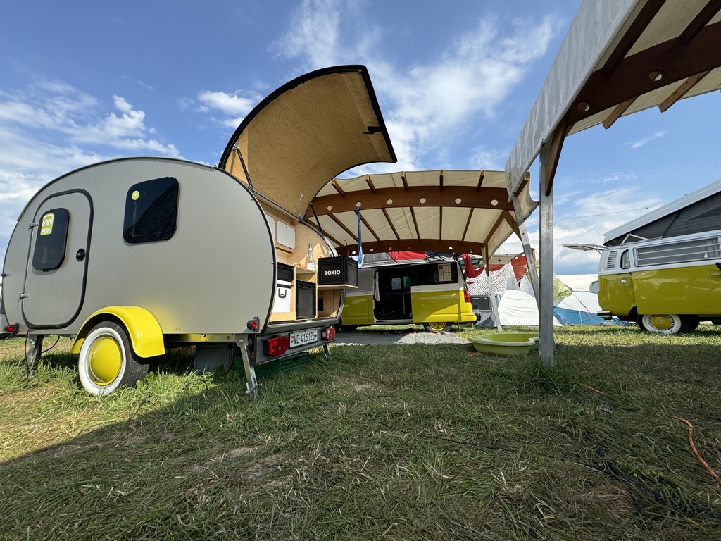 Miki Camp